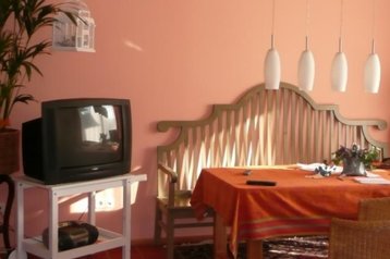 Austria Privát Graz, Exteriorul